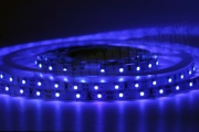  bande LED Electriquo Rouleau de 5 m de LED RGB 3528 60 LED/m IP20