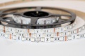 Bande LED 5050 60 LED/m IP20 RVB rouleau de 5 m